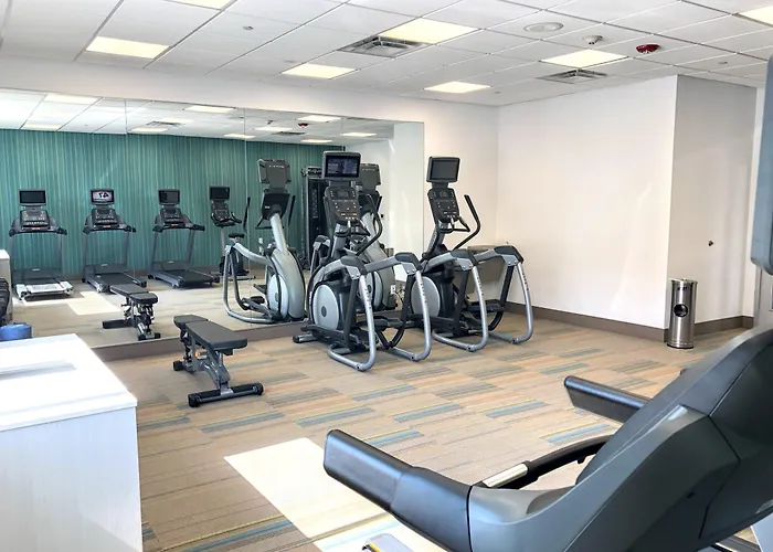 Holiday Inn Express Richmond - Midtown By Ihg