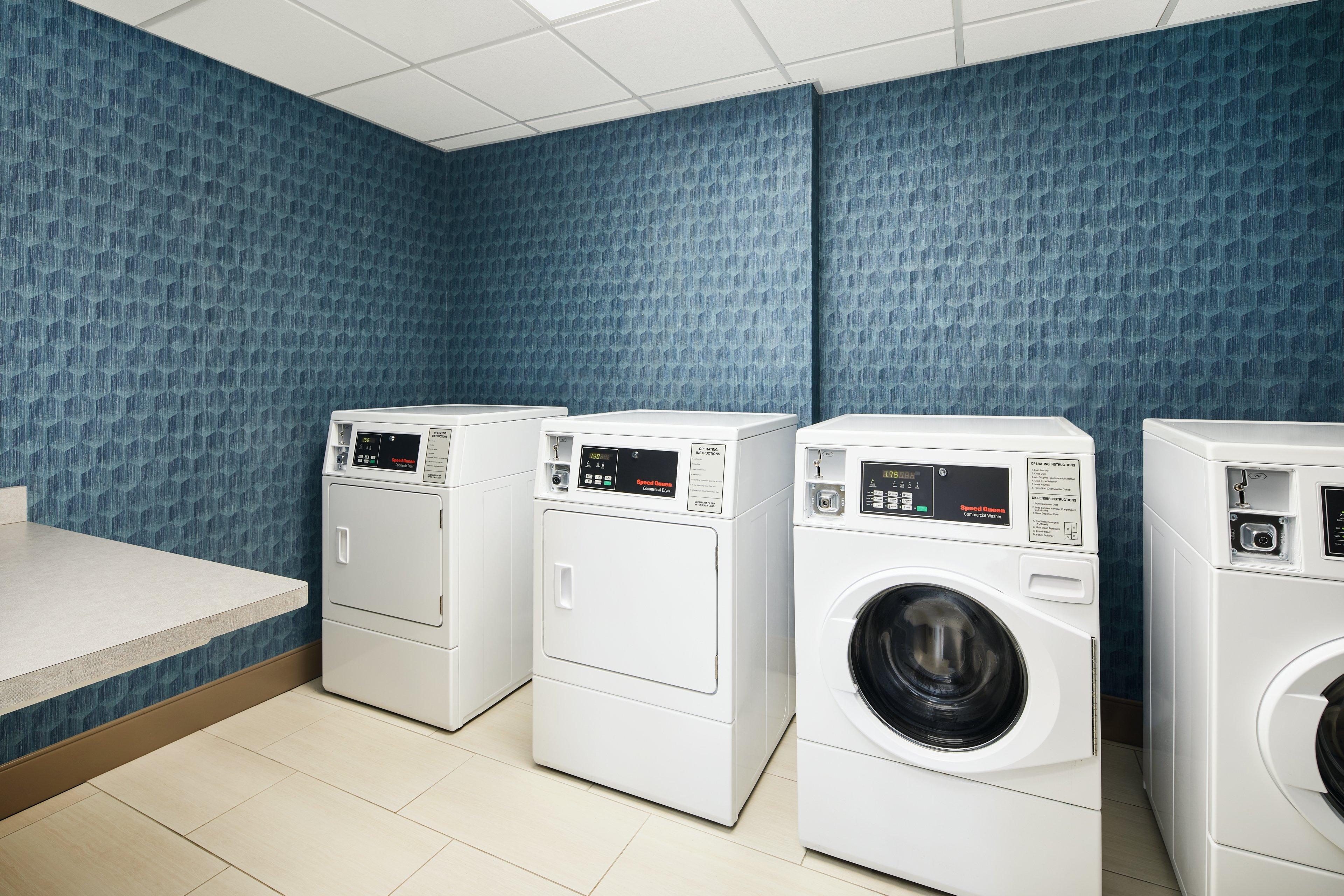 Hotel Express Richmond - Midtown By Ihg