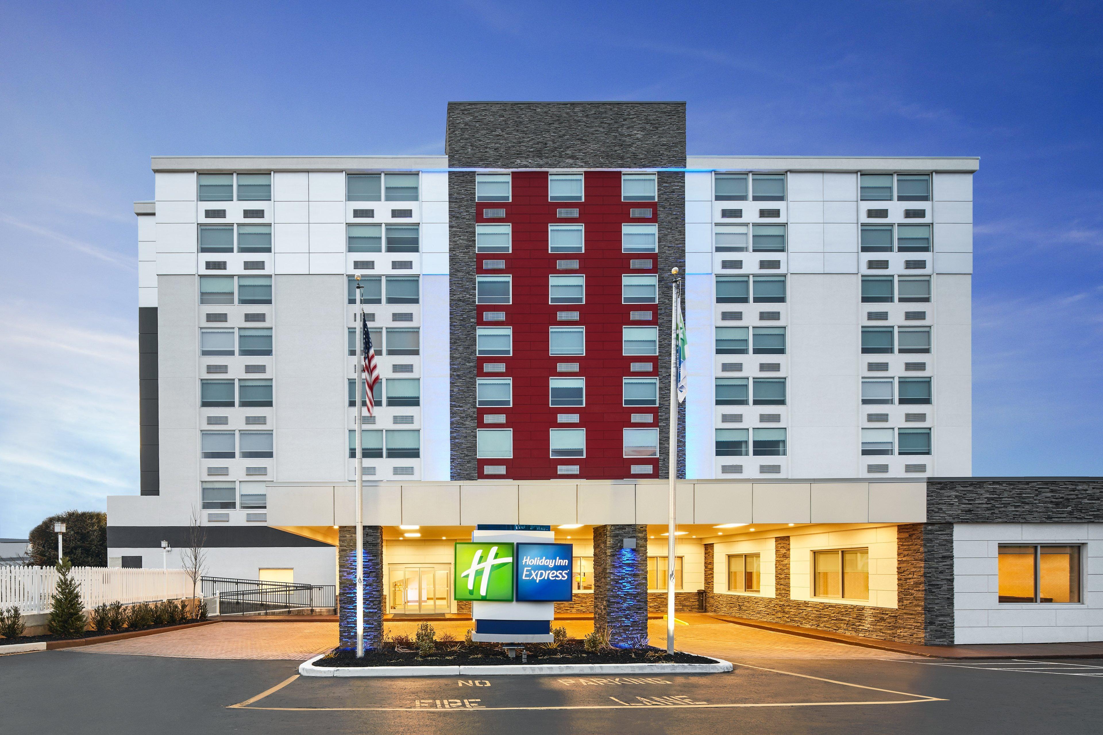 Express Richmond - Midtown By Ihg 3*